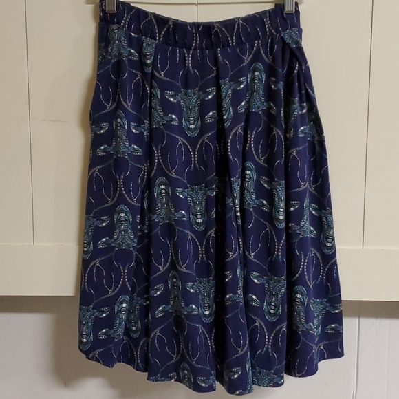 Sz. Medium LuLaRoe Skirt With Pockets - Picture 1 of 3